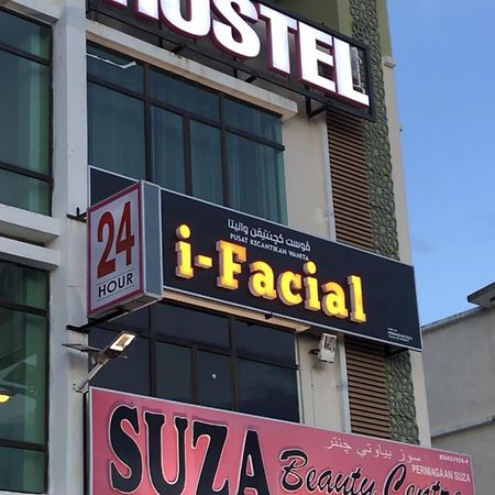 Suza Hostel Tumpat Bagian luar foto