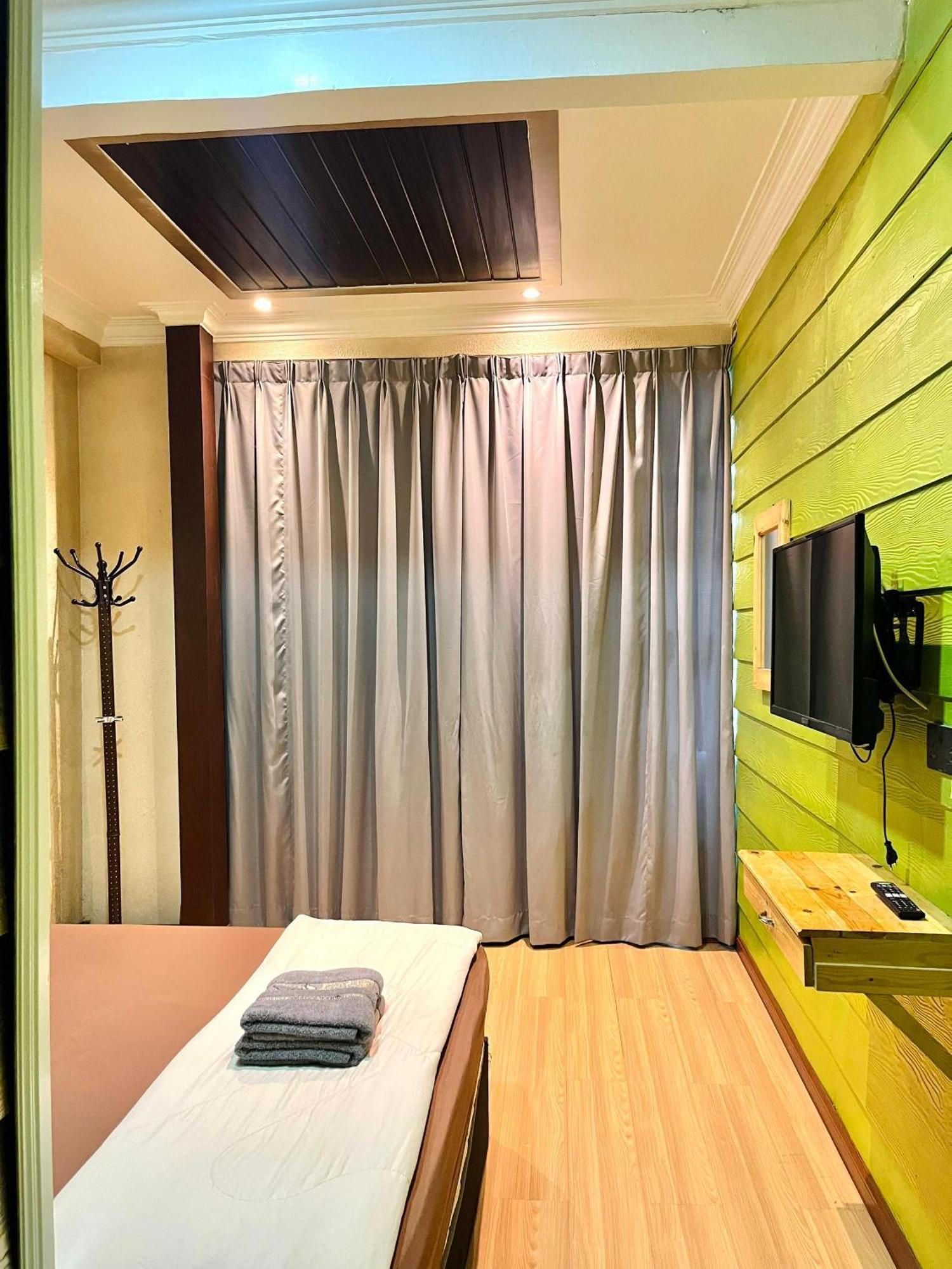Suza Hostel Tumpat Bagian luar foto