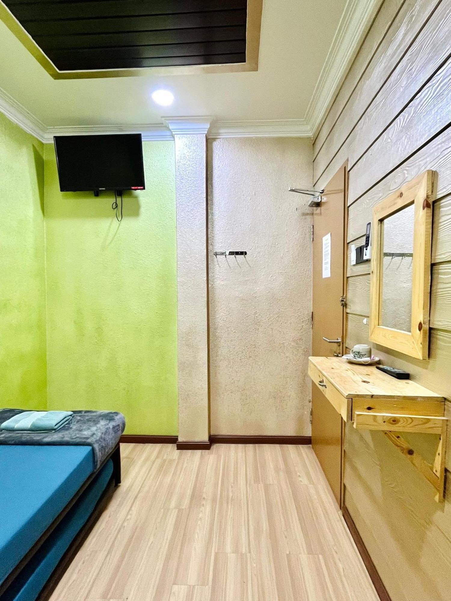 Suza Hostel Tumpat Bagian luar foto