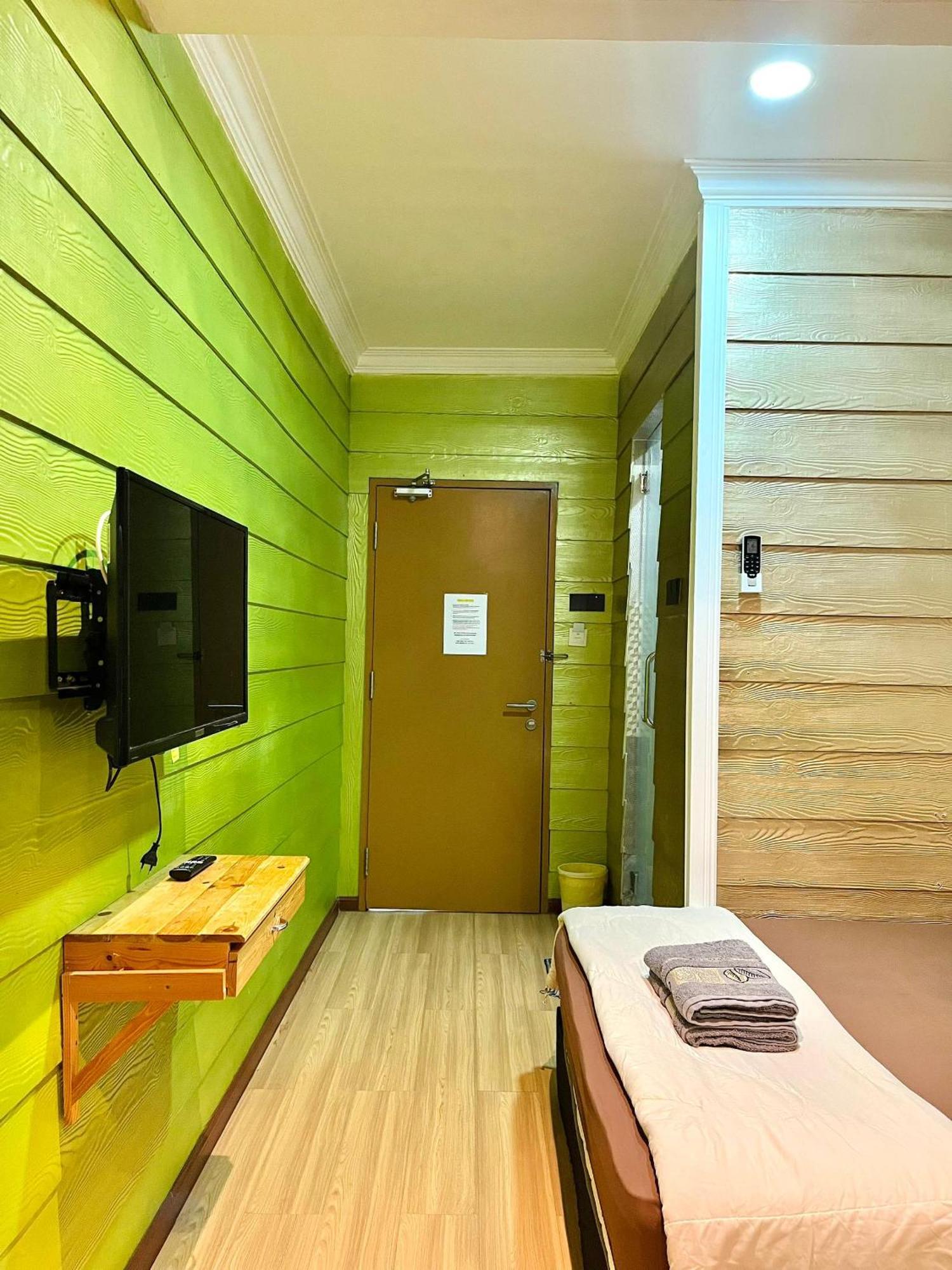 Suza Hostel Tumpat Bagian luar foto