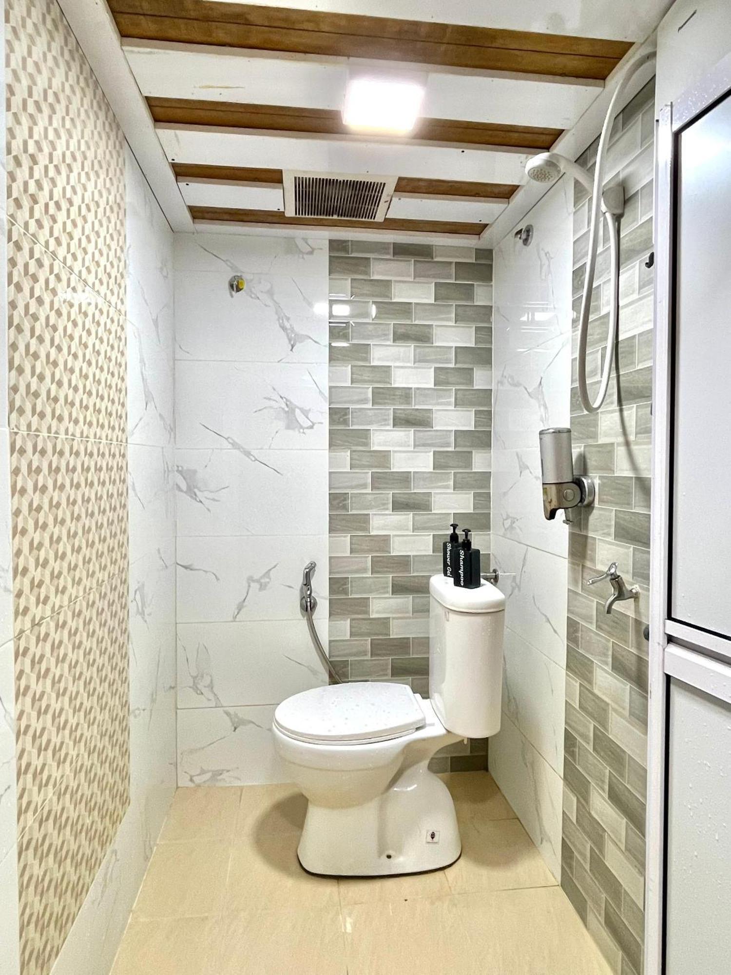 Suza Hostel Tumpat Bagian luar foto