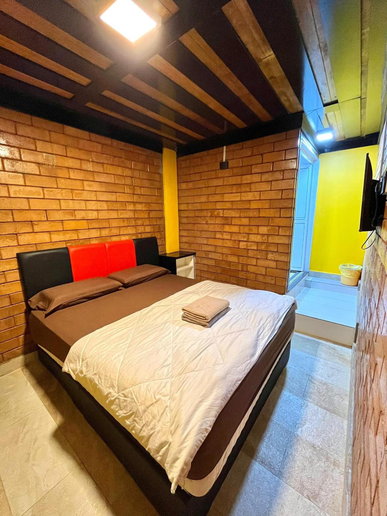 Suza Hostel Tumpat Bagian luar foto